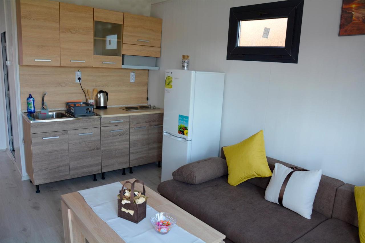 Къщички Поляните Hotel Sinemoretz Luaran gambar